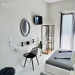 Diamanti 公寓式酒店 克里奥斯