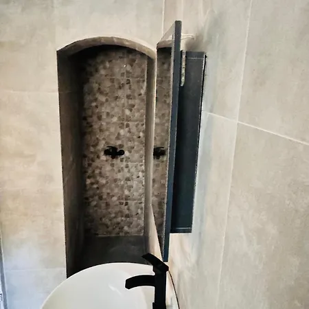 Diamanti شقة فندقية