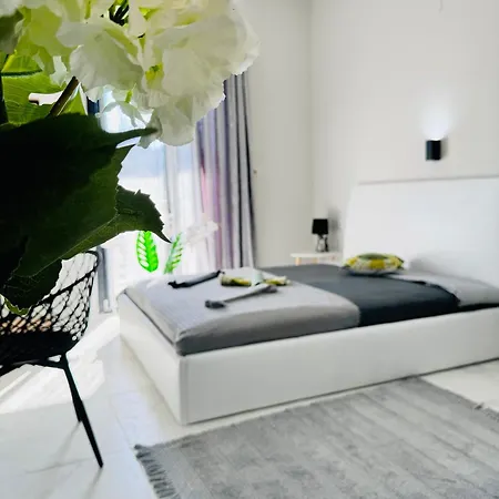 Diamanti Hotel apartamentowy 4*
