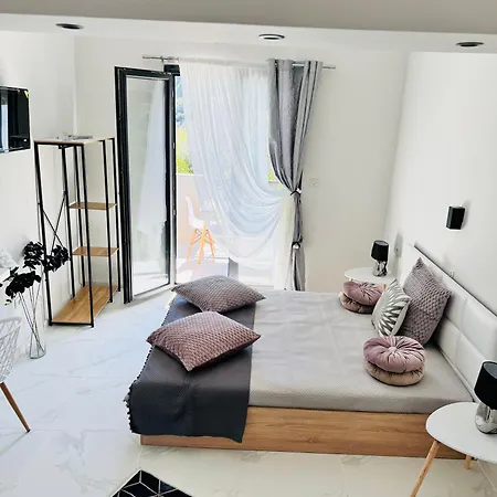 Diamanti Hotel apartamentowy 4*