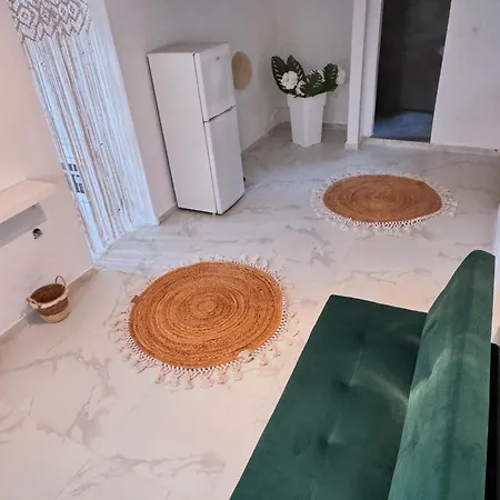 Diamanti Hotel apartamentowy Kolios