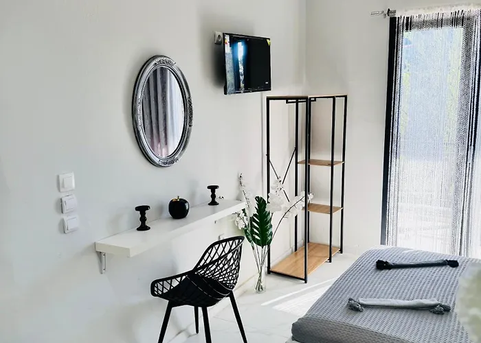 Diamanti Lägenhetshotell Kolios