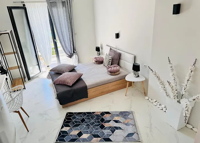 Diamanti Lägenhetshotell 4*