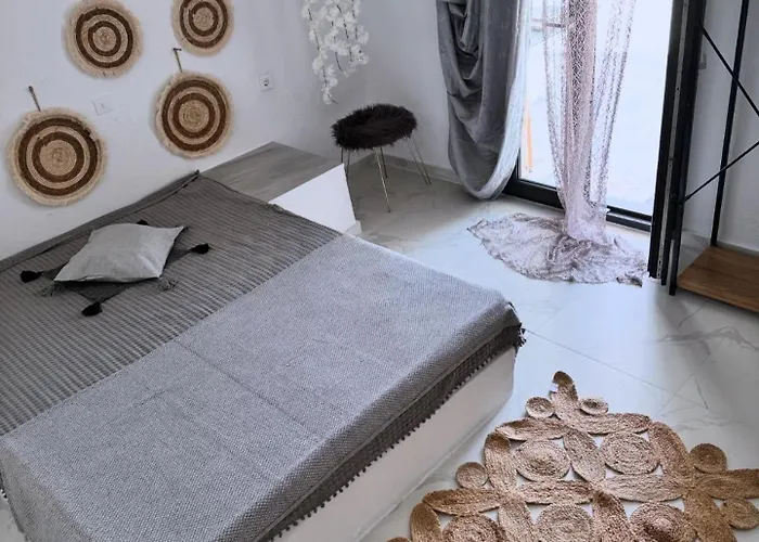 Diamanti Lägenhetshotell Kolios