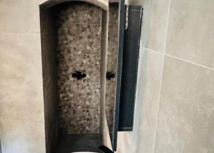 Diamanti Lägenhetshotell